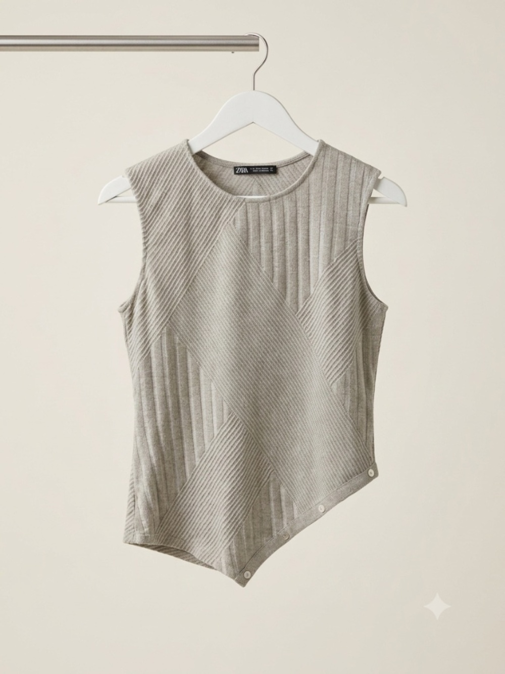 Zara Textured Patchwork ribbed knit top with button detail. Size Small.